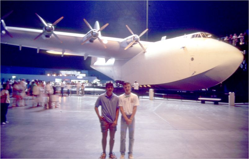 The Spruce Goose in Long Beach (normal face)